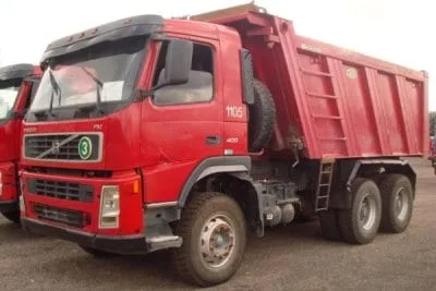 Самосвал Volvo FM 400